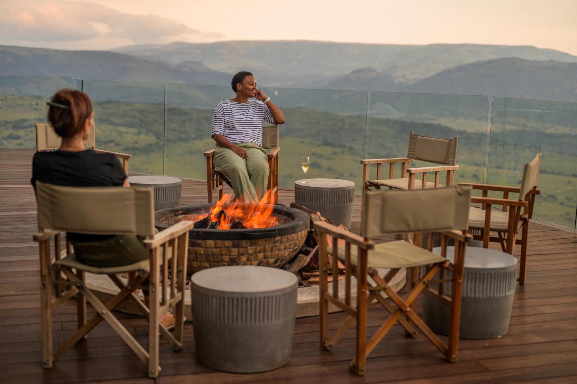 Zulu Rock Lodge - Babanango Game Reserve Ulundi Exteriör bild